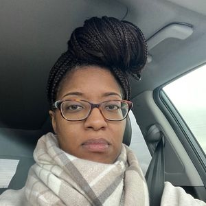 Meet your Posher, Ronicia